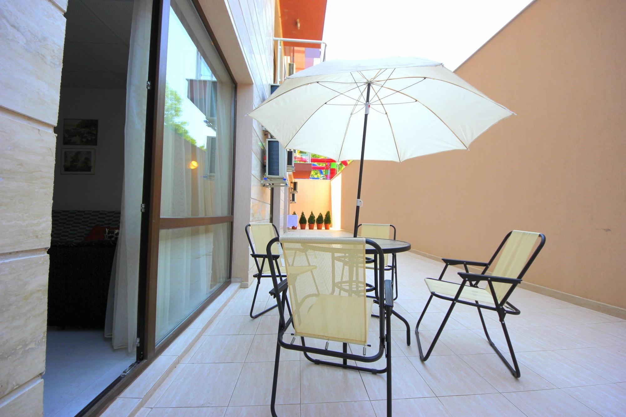 Menada Tarsis Apartments Sunny Beach Dış mekan fotoğraf