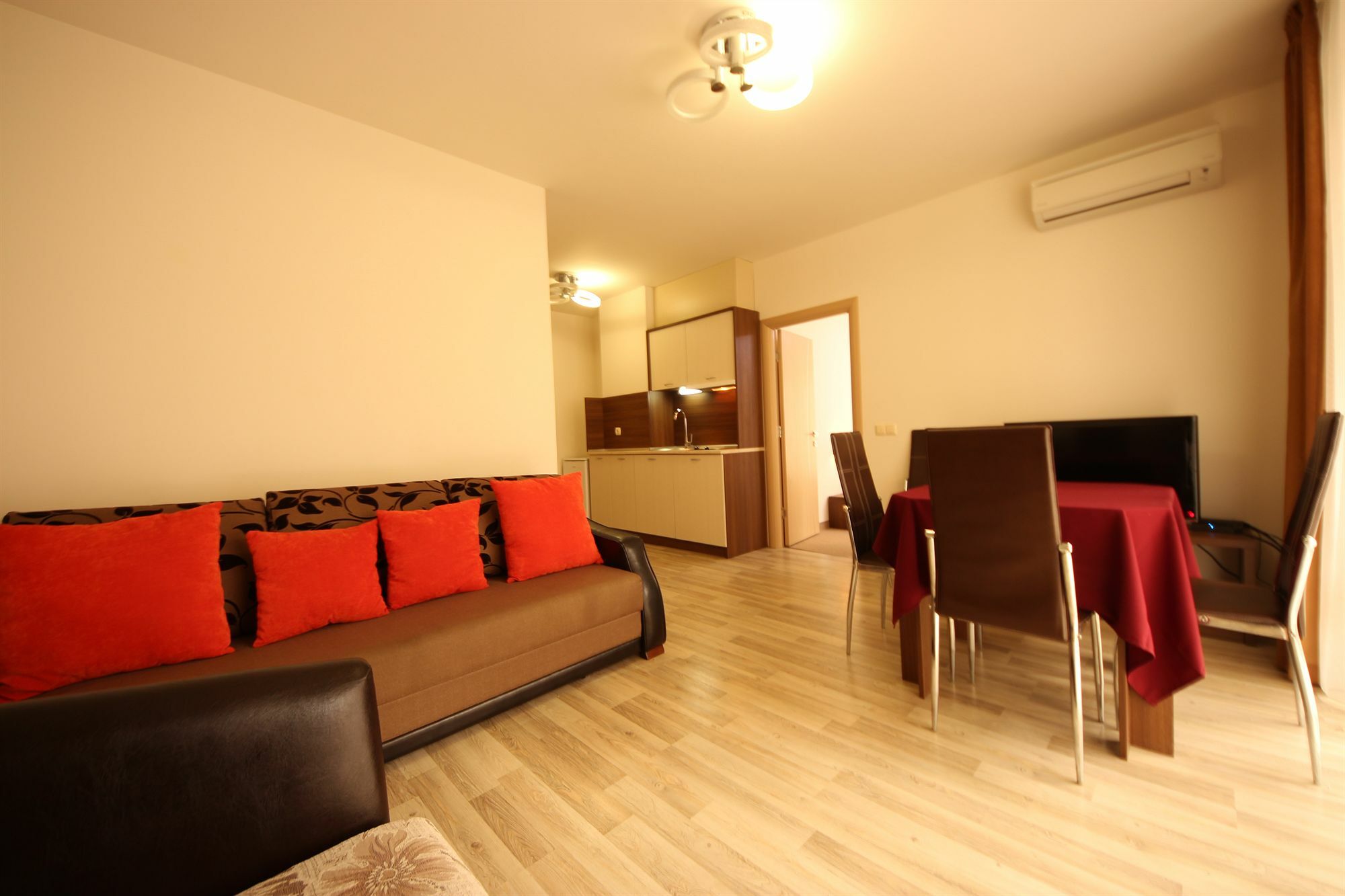 Menada Tarsis Apartments Sunny Beach Dış mekan fotoğraf